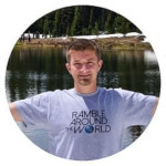 Eu sou Jarrod e dirijo Passeie pelo mundo, um blog de viagens que traz dicas e guias informativos e honestos para caminhadas, acampamentos e viagens de aventura em paraísos ao ar livre.