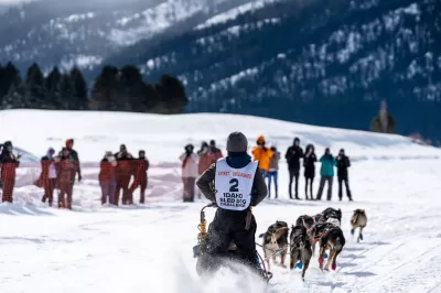 Idaho Sled Dog Challenge Returns Jan. 21-Feb. 3 : MCCALL, Idaho (Jan. 9, 2023) -- SNOW ROVERS -- The Idaho Sled Dog Challenge is returning to the West Central Mountains of Idaho Jan. 21-Feb. 2, 2023, for its fifth year. Part of the Rocky Mountain Triple Crown, the race features world-class mushers and is an Iditarod and Yukon Quest qualifier. Pictured here on Jan. 31, 2022, musher Jed Stephensen from Sandpoint, Idaho, starts the 300-mile race, in which he finished third place. He is returning this year, as well as competing in the 2023 Iditarod as a rookie. (Photo by Melissa Shelby)